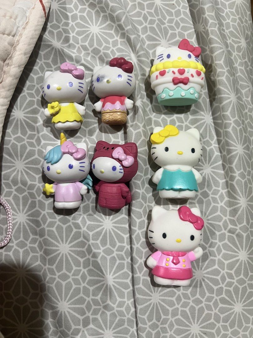 Hello kitty set (Category: Kids Toys) located in Paranaque City. Submitted by arianem031087 (Listing ID 1470457648, Image 2). Description: .