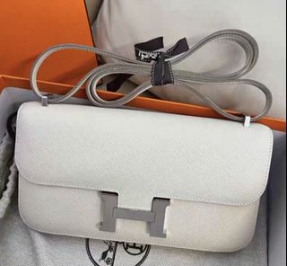 （分類：）位於 。 由 bellize.luxury 提交（商品編號 1469850998，圖片 1）。簡介： 。