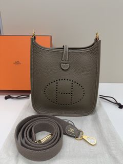 （分類：）位於 。 由 faye666 提交（商品編號 1470444684，圖片 1）。簡介： 。