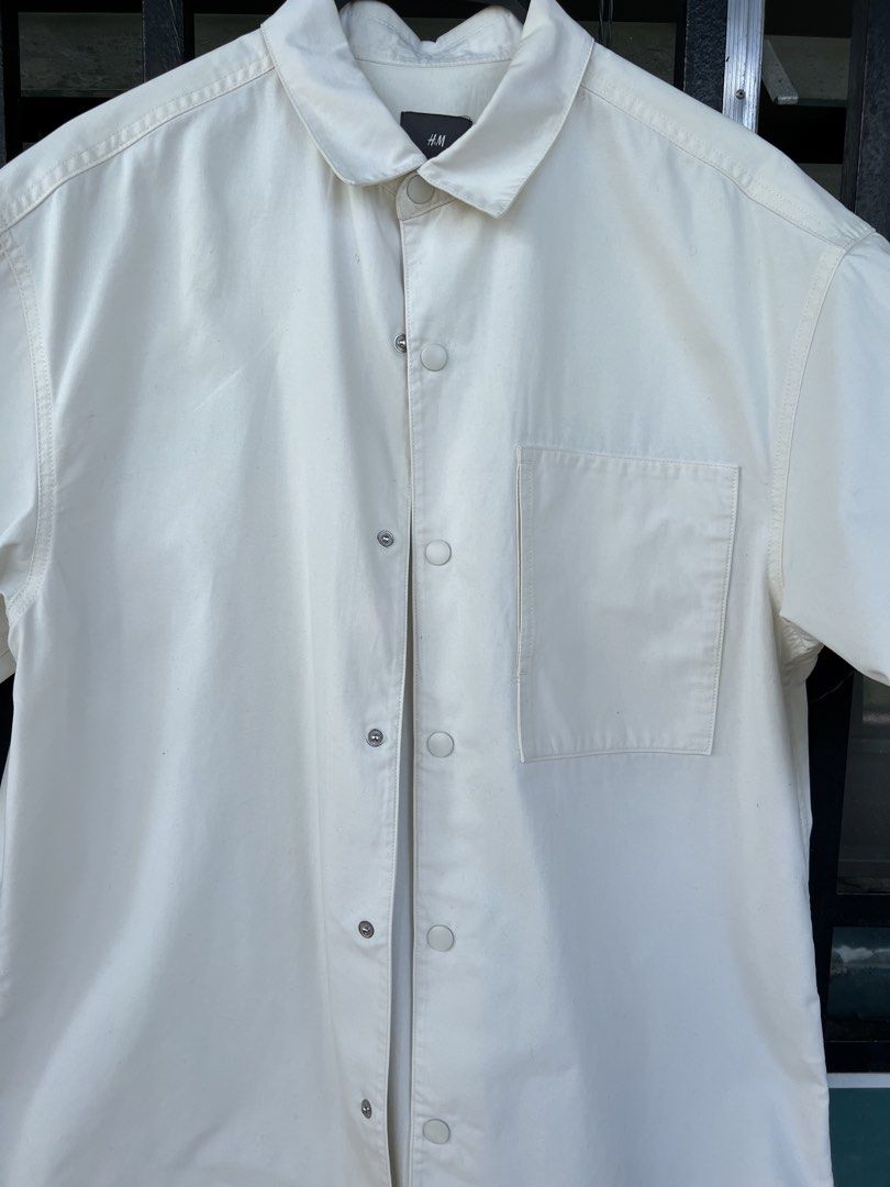 H&M Boxy Oversized Snap Button Shirt (Category: Tshirts & Polo Shirts ) located in Cavite. Submitted by slumbermanila (Listing ID 1470396558, Image 3). Description: H&M Boxy Oversized Snap Button Shirt heavy cotton material in good condition see photos for right measurements .