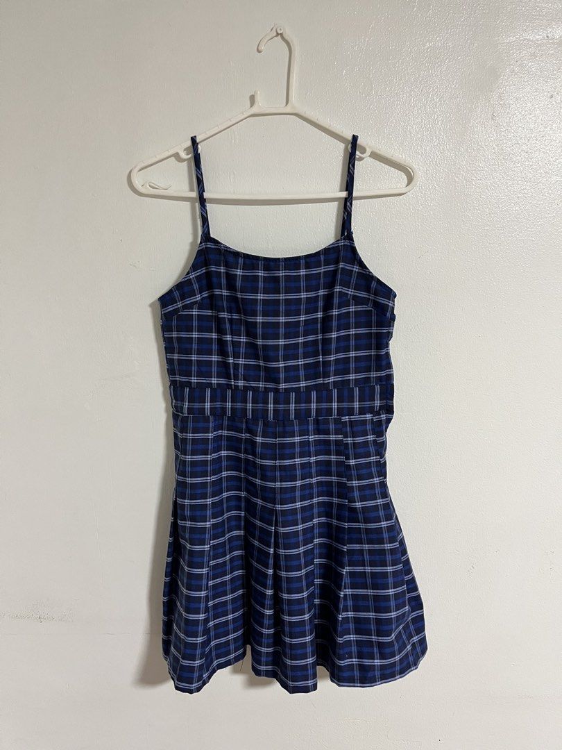 H&M Divided Blue Plaid Spaghetti Strap Dress (Category: Dresses) located in Cabuyao City. Submitted by rdtrmt (Listing ID 1470440524, Image 1). Description: - Brand: H&M Divided - Size: EUR 36 / US 4 / CN 160/84A - Design: Blue plaid (dark blue, light blue, white) - Details: Adjustable spaghetti straps, fitted bodice, defined waistline, flared pleated skirt - Condition: Great casual piece for everyday wear.