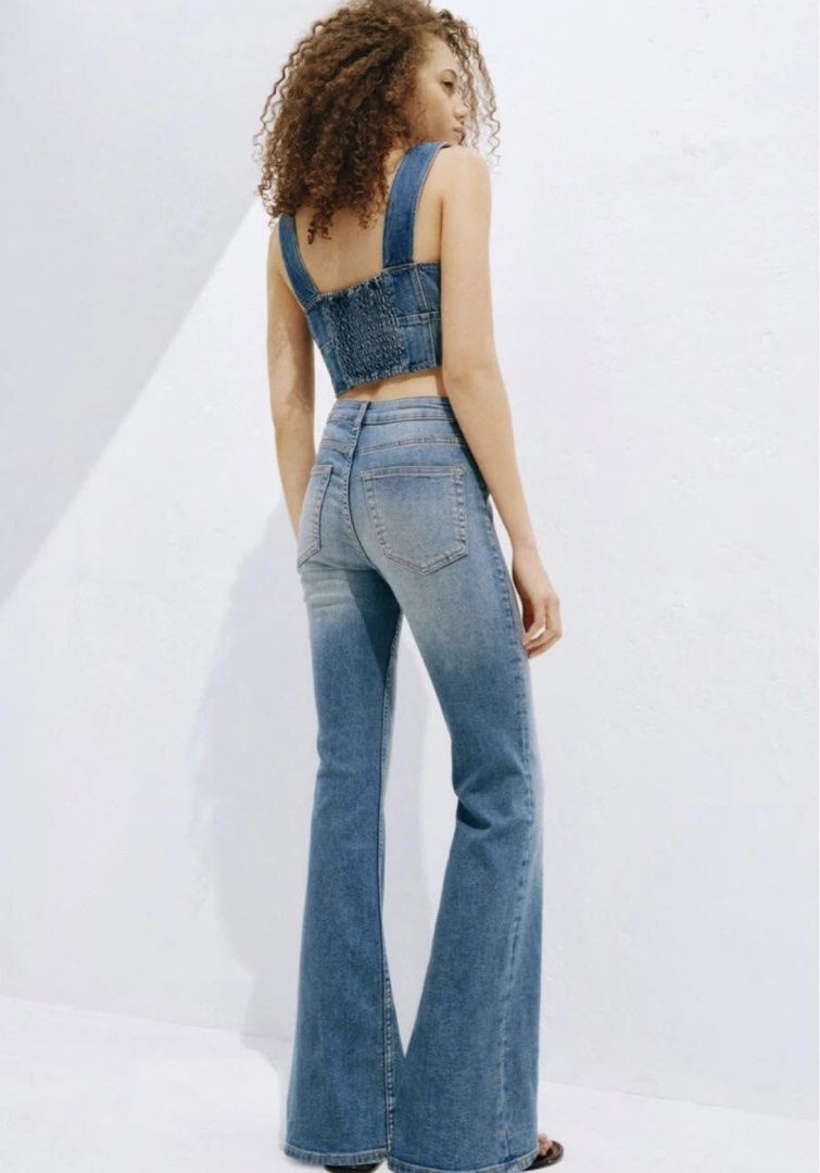 H&M flare jeans (Category: Sets or Coordinates) located in Davao. Submitted by hercloset.dvo (Listing ID 1470471681, Image 2). Description: OG price ₱1,290k.