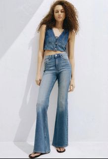 (Category: ) located in . Submitted by hercloset.dvo (Listing ID 1470471681, Image 1). Description: .