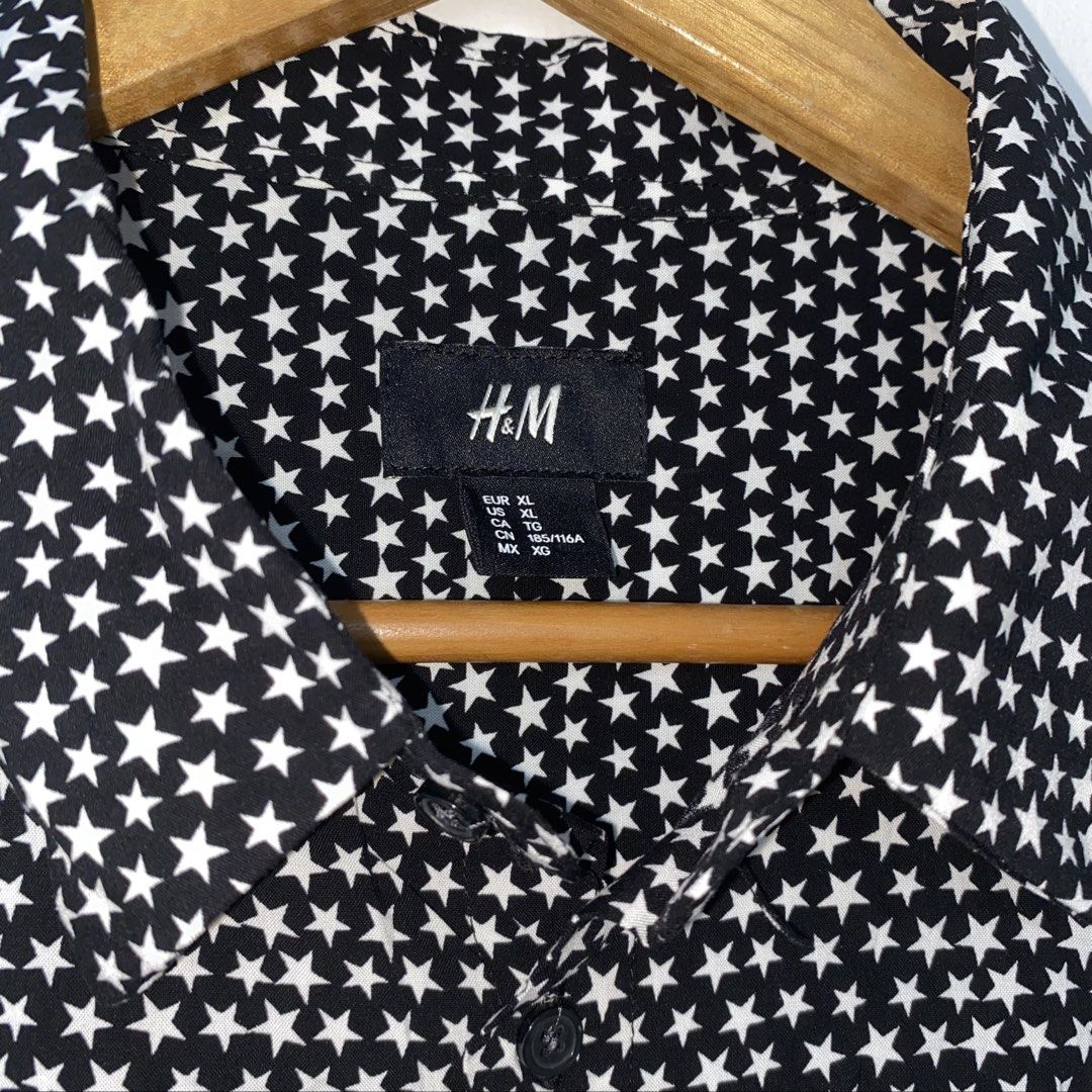 H&M men long sleeve top (Category: Formal Shirts) located in San Jose del Monte. Submitted by mamiracky (Listing ID 1470453948, Image 3). Description: .