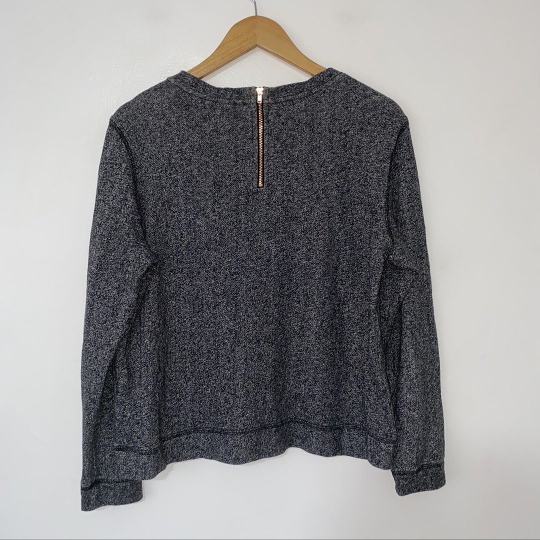 H&M sweater (Category: Coats, Jackets and Outerwear) located in San Jose del Monte. Submitted by mamiracky (Listing ID 1470442585, Image 3). Description: .