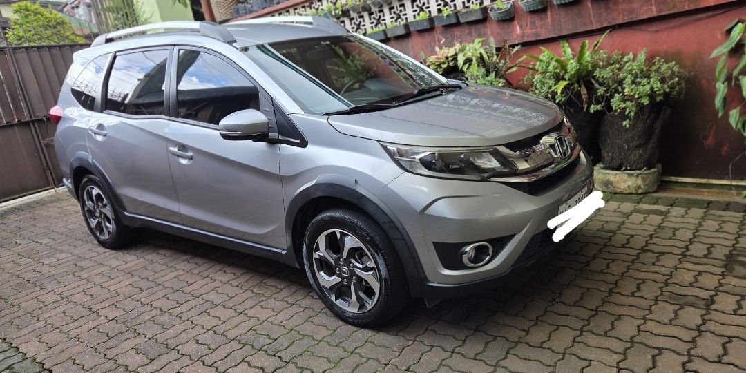 Honda BR-V (Category: Used Cars) located in Manila. Submitted by marco10e (Listing ID 1470399208, Image 3). Description: 2017 Honda BRV-V (Unleaded gas) Php 550,000 (Negotiable) 45,000 km Last service in Honda: Sept 2026 New Battery: Oct 2026 Baguio City.