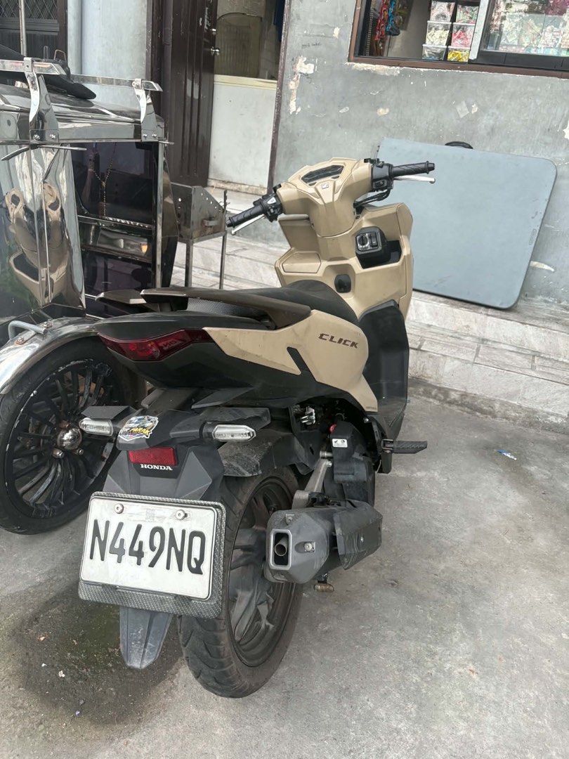 honda click v4 2026 (Category: Motorbikes for Sale) located in Manila. Submitted by maj1425 (Listing ID 1470449888, Image 3). Description: v4 2026 model keyless 8k odo complete papers issue - minor gasgas lang the rest sariwa 70k manila area pm. .