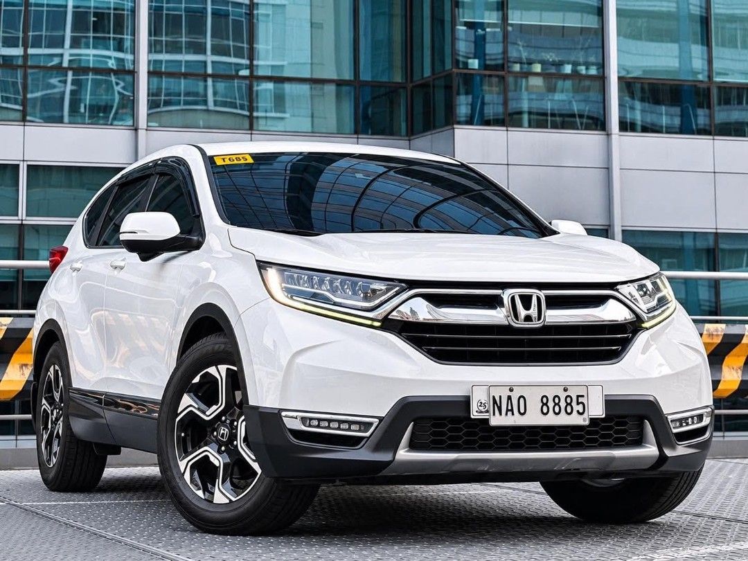 Honda CRV 1.6 S Automatic Diesel Auto (Category: Used Cars) located in Makati City. Submitted by allcarsbyjanraydejesus (Listing ID 1470386388, Image 3). Description: 2018 Honda CRV 1.6S Automatic Diesel Php 748,000 Only‼️ ☎️0935 600 3692 JAN RAY DE JESUS 🔰SCREENSHOT THIS POST OR LOOK JAN RAY DE JESUS TO GET YOUR SPECIAL DISCOUNT🔰 Open for Cash,Financing & Trade-in Estimated Computation ✅️30% Cashout: 145K all-in* (Chattel & Insurance included)