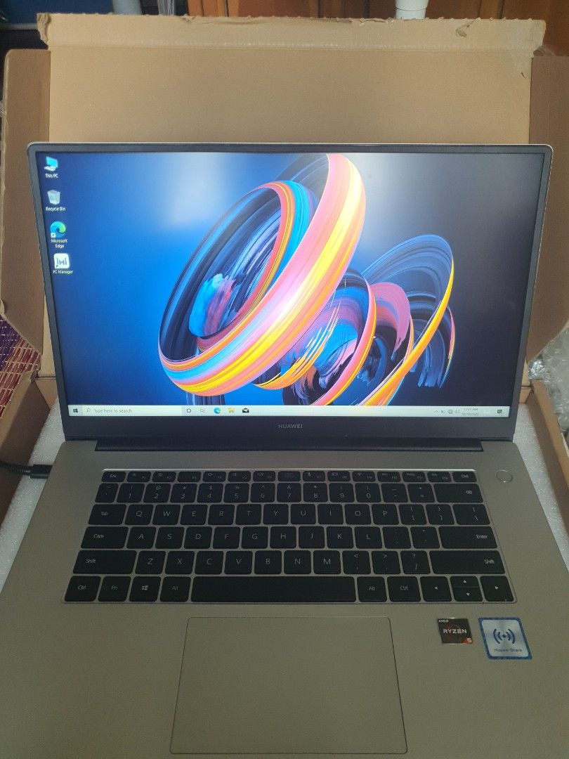 Retail Window Graphics Pattern Huawei MateBook D 15 Ryzen 5 8GB RAM Windows 10, Computers & Tech ...