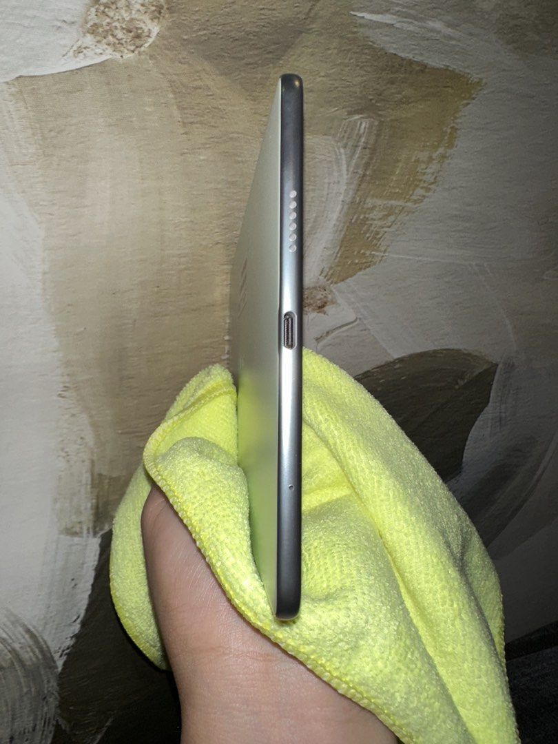 Huawei Matepad Mini 12gb 256gb Oled (Category: Android) located in Pasig City. Submitted by al_is_war (Listing ID 1470362656, Image 3). Description: Complete with box and unused charger. Under warranty until August 2, 2027. Like new!.