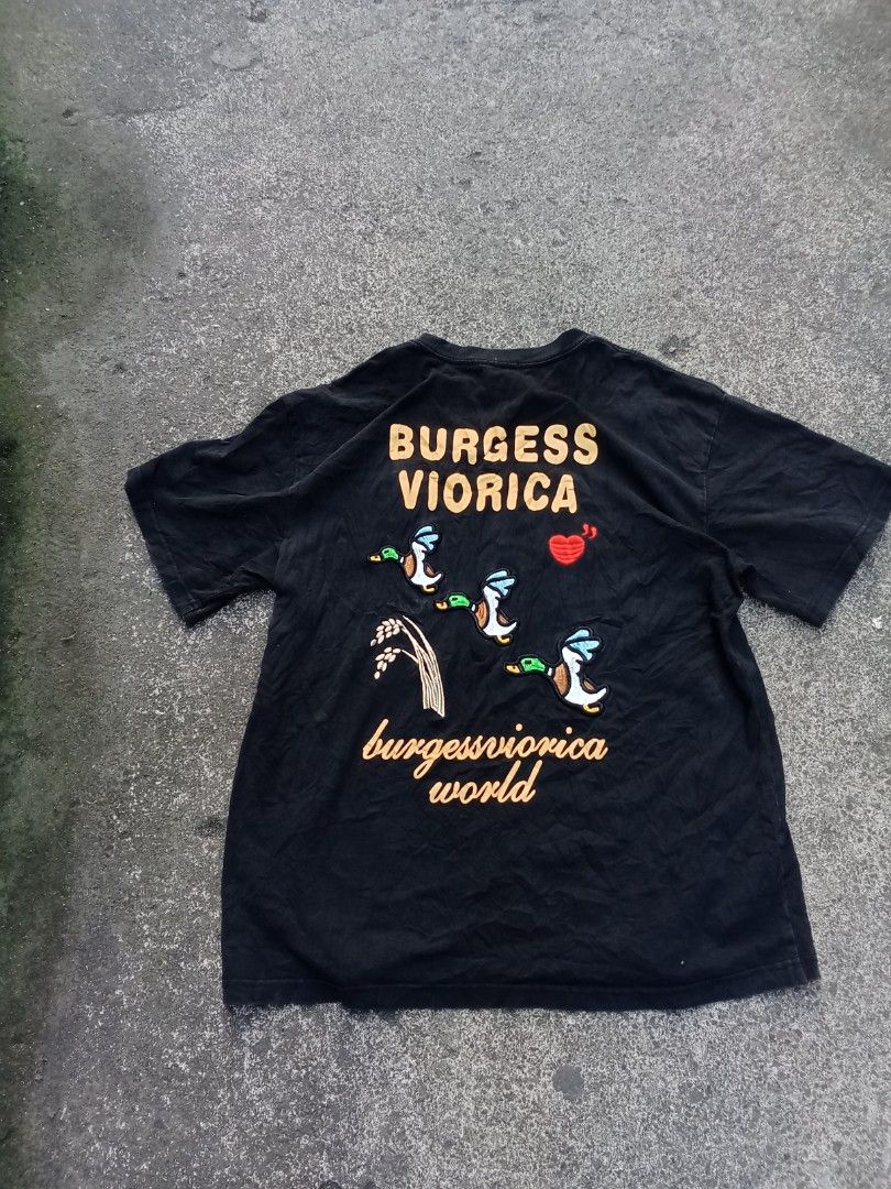 Human made (OFF) (Category: Tshirts & Polo Shirts ) located in Lipa City. Submitted by -mon27thrift14 (Listing ID 1470494879, Image 1). Description: 21x28.5.