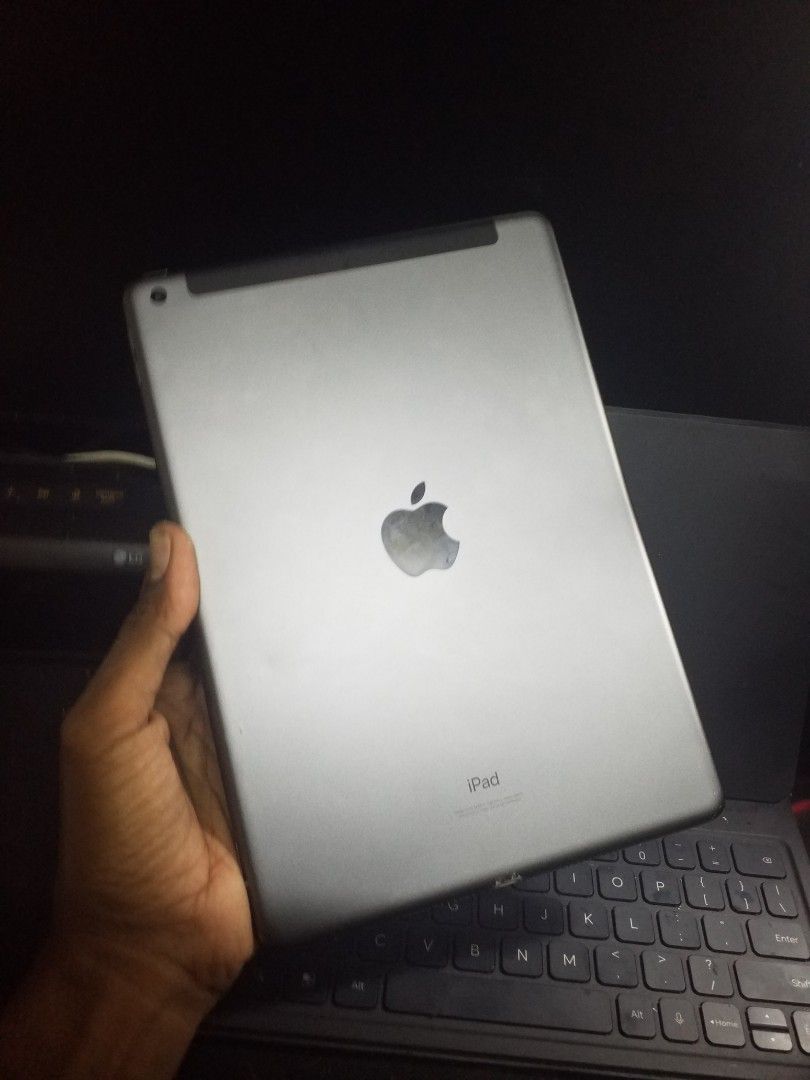Ipad 9 (Category: iPad) located in Skudai. Submitted by spikejb (Listing ID 1470530368, Image 2). Description: .