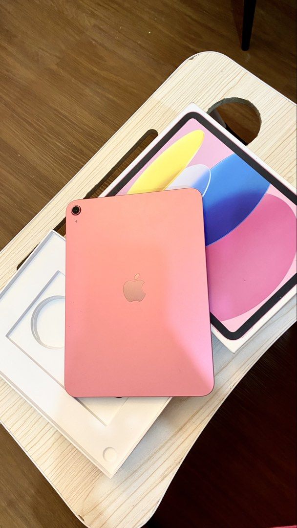 IPAD (A16) WIFI 128GB (Category: iPad) located in Pasay City. Submitted by mnliv (Listing ID 1470371162, Image 2). Description: FOR SALE IPAD (A16) WIFI 128GB - no dents or major scratches - good as new pwede sa maselan - naka warranty pa - with box and original charger - with ipad case - 95% battery health RFS: UPGRADE.
