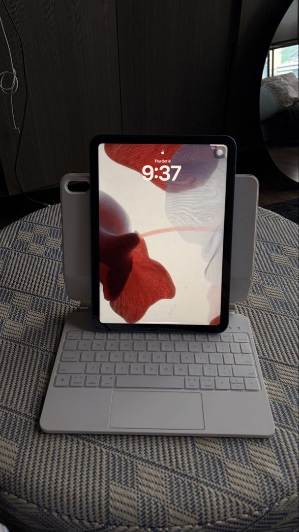 iPad Goojodoq Magic Keyboard (Category: Laptops & Notebooks) located in Taguig. Submitted by ij_dh (Listing ID 1470554442, Image 3). Description: - Works perfectly well - For iPad 11 Pro - With Trackpad, LCD Power, with Keyboard Silicone Cover - Bluetooth - Rechargeable and battery lasts super long.