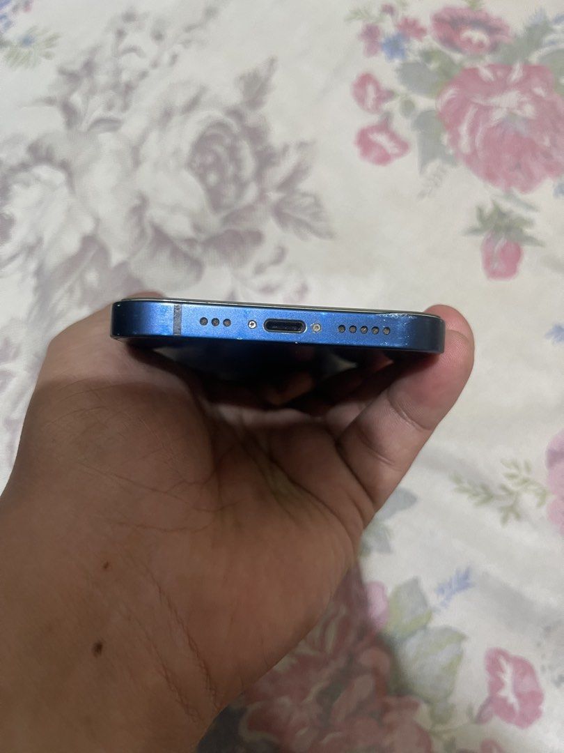 iPhone 12 256GB FU BLUE (Category: Other Gadgets) located in Pasig City. Submitted by rafmarc (Listing ID 1470416910, Image 3). Description: iPhone 12 256GB FU physical dualsim Selling price: 14500 NEGOTIABLE SWAP TO YOUR? ADD KA CASH Details: 95% battery health Face ID and truetone working Physical dualsim any network pwede No repair history no icloud issue Package? Unit case only! Issue? May dent lang sa lower part Please note mas mabilis malow