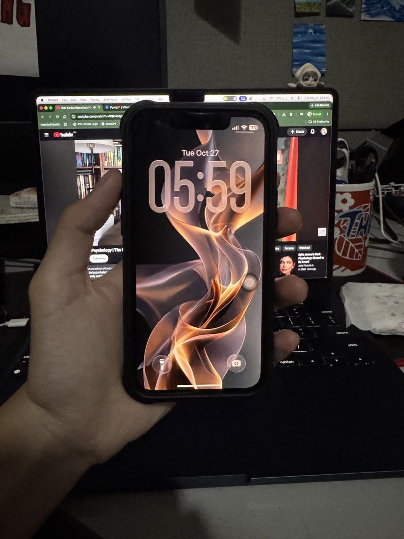 iPhone 13 mini | 256 gb | Green (Category: Cases & Sleeves) located in Quezon City. Submitted by freiyavee (Listing ID 1470554500, Image 1). Description: 📱 iPhone 13 Mini – 256GB * 💾 Storage: 256GB * 🔋 Battery Health: 75% * 🎨 With some paint chips * 📸 Great camera quality * ⚡ Smooth performance * 💰 Price: ₱15,000 (FIXED / NON-NEGOTIABLE) * 📍 Location: Meet up at Greenhills, SM Megamall, or SM MOA * 🛍️ RFS: upgraded 📩 PM if interested! ❌ 