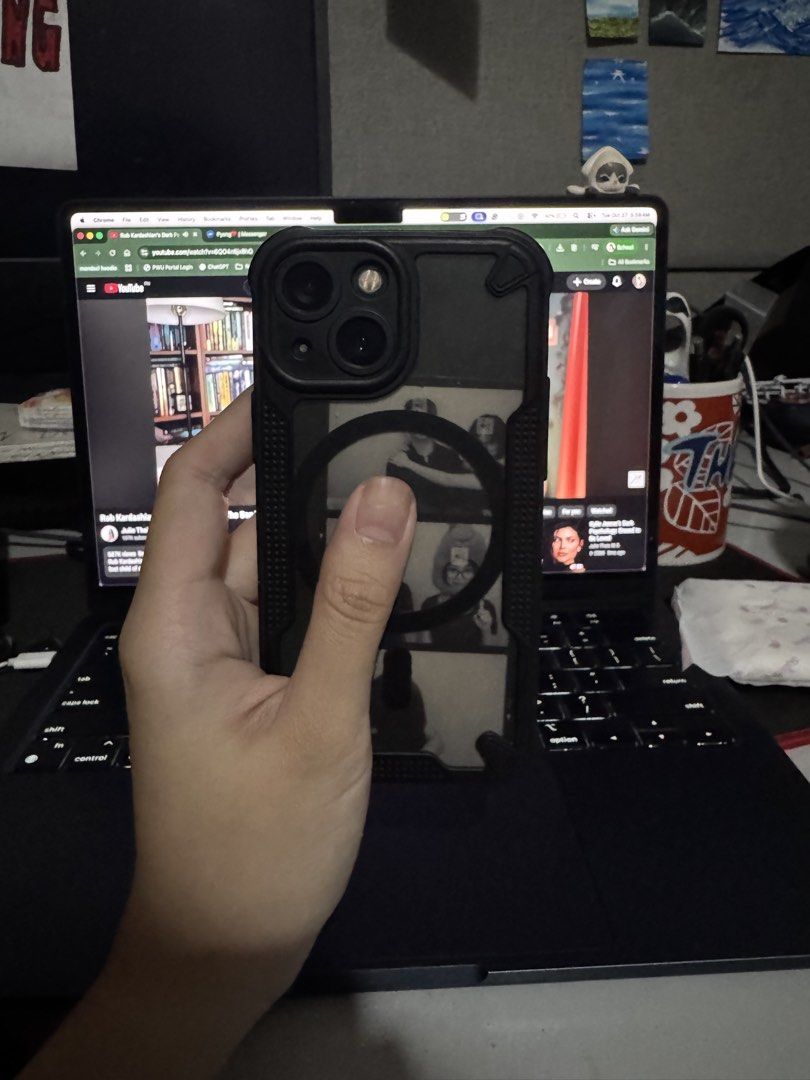 iPhone 13 mini | 256 gb | Green (Category: Cases & Sleeves) located in Quezon City. Submitted by freiyavee (Listing ID 1470554500, Image 2). Description: 📱 iPhone 13 Mini – 256GB * 💾 Storage: 256GB * 🔋 Battery Health: 75% * 🎨 With some paint chips * 📸 Great camera quality * ⚡ Smooth performance * 💰 Price: ₱15,000 (FIXED / NON-NEGOTIABLE) * 📍 Location: Meet up at Greenhills, SM Megamall, or SM MOA * 🛍️ RFS: upgraded 📩 PM if interested! ❌ 