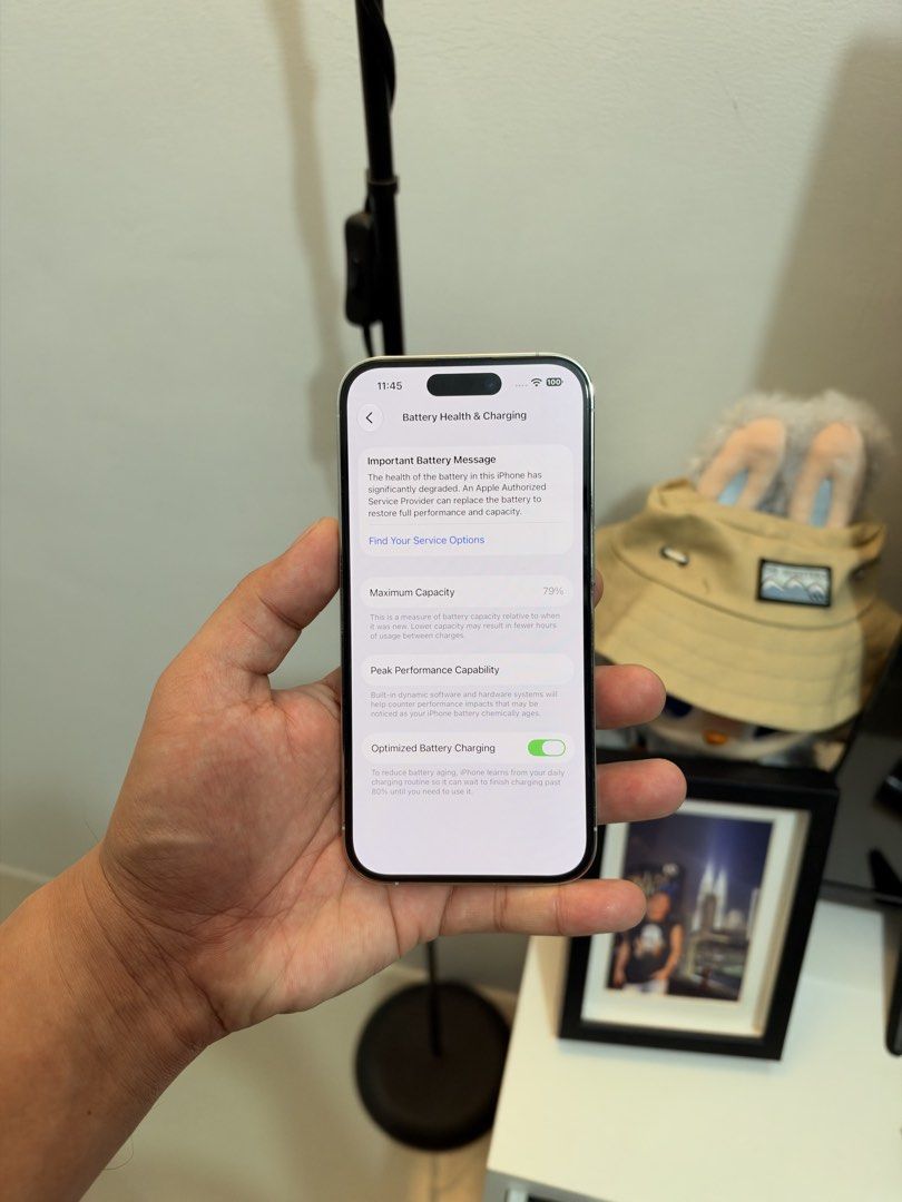 IPHONE 14 PRO 128gb FU (Category: iPhone 14 Series) located in Manila. Submitted by jayjaysams55156 (Listing ID 1470543679, Image 2). Description: FOR SALE OR SWAP **IPHONE 14 PRO** 128gb FACTORY UNLOCKED SILVER UNIT ONLY 79 BATTERY HEALTH NO ISSUE NO DENTS NO SCRACHES PWEDE SA MAARTE CONDITION: USED BUT NOT ABUSED RF: UPGRADE Meet up: PASIG, MANDA,QC or neaby..
