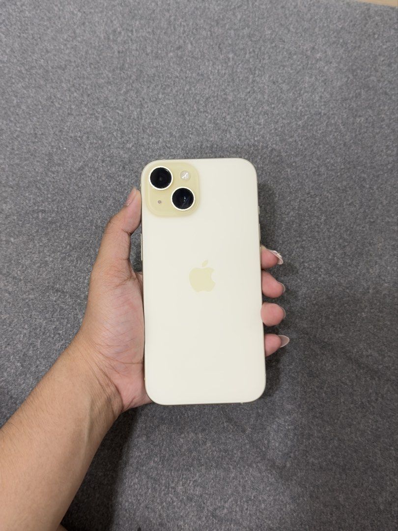 iphone 15 88BH (Category: iPhone 15 Series) located in Manila. Submitted by shei.fsyas (Listing ID 1470431955, Image 1). Description: iphone 15 yellow 128gb 88BH open line local variant no issue no history of repair w/ box, cord, receipt .