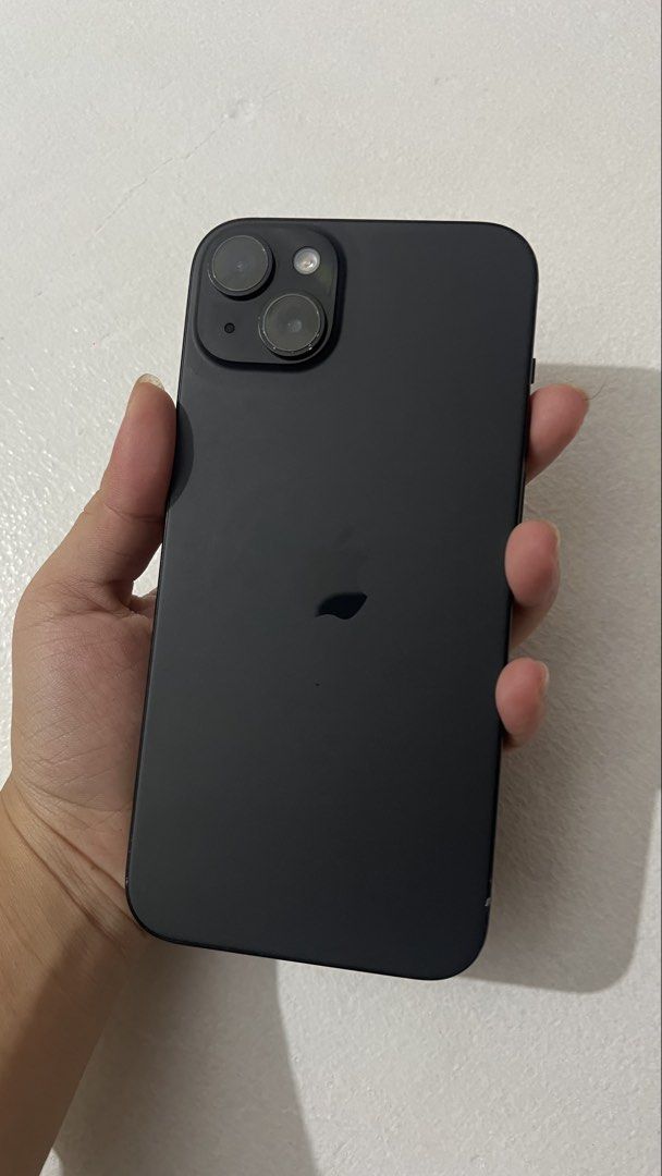IPHONE 15 PLUS 128 GB NO ISSUE (Category: iPhone 15 Series) located in Manila. Submitted by joyssmarga (Listing ID 1470496681, Image 1). Description: - Model: iPhone 15 Plus - Storage: 128 GB - Color: Black -86% bh - Condition: No issues, fully functional exept sa may minimal dents po. not visible if may case inclusion: unit and cord - Meetup Locations: LRT1 - Vito Cruz Station and Metro Manila area.