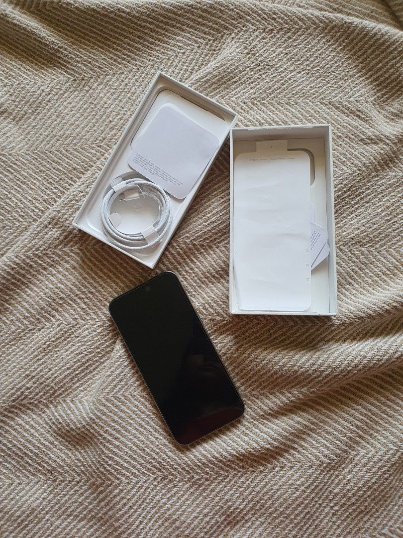 Iphone 15 Pro Max (Category: iPhone 15 Series) located in Pasig City. Submitted by coolturtle.50f727 (Listing ID 1470436940, Image 3). Description: ‼️ For SALE 📲 Iphone 15 Pro Max PHP 35,000 [FIRM] Specs * Colour: Titanium * Storage: 256GB * Battery health: 79% * Cycle count: 713 * First use date: March 2024 * No scratches, no dents; has screen guard and case since date of purchase * Camera lens has screen protection * With box & original unused