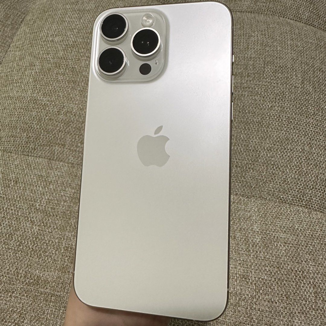 Iphone 15 Pro Max 256Gb (Category: iPhone 15 Series) located in Quezon City. Submitted by karllu (Listing ID 1470394083, Image 2). Description: For Sale: iPhone 15 Pro Max 256GB Open Line •Model: iPhone 15 Pro Max •Memory: 256gb •Color: Natural Titanium •Sim: Dual Sim Physical Sim (Open Line) -Complete with Wire,box and Sim pin •No Repair, Drop, Scratch or Dent😇 Pwede sa maselan👍🏻 •RFS: Need Cash •Location: QC •CP: 09198902720 •Price: 38K Slig
