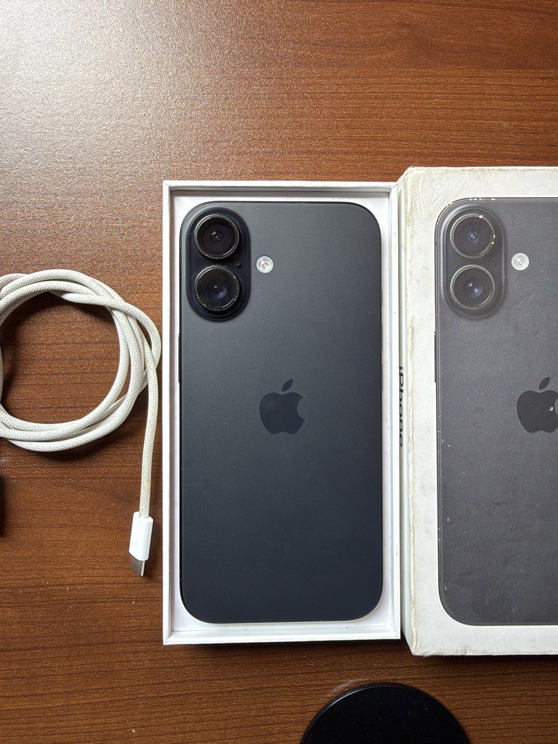 iPhone 16 (Black) - 128gb (Category: iPhone 16 Series) located in Manila. Submitted by drae.flips (Listing ID 1470476913, Image 2). Description: iPhone 16 (Black) - 128gb For sale or swap to lower unit plus cash Price: ₱33,500 (30,500 firm if purchase now) - Pristine Condition - Battery Health: 93% (475 CC) - Local Variant (ZP/A) - Factory unlocked/Any sim - No history of repair - No any kind of issue - Has minimal paint chip only - Comes with Or