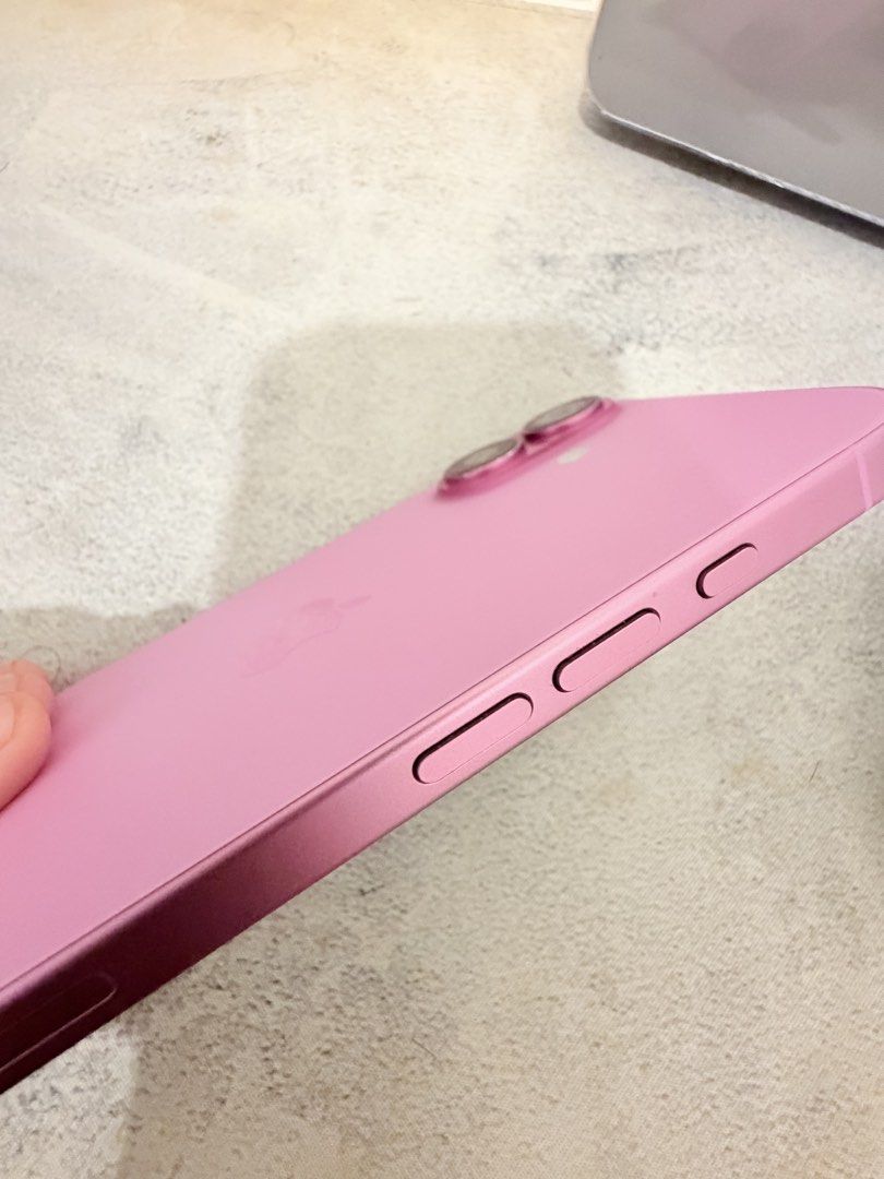 iPhone 16 Pink 128GB (Category: iPhone 16 Series) located in General Trias. Submitted by rva_gadgets (Listing ID 1470522233, Image 2). Description: 91% bh tempered since day 1 smart locked slightly nego 99% smooth.