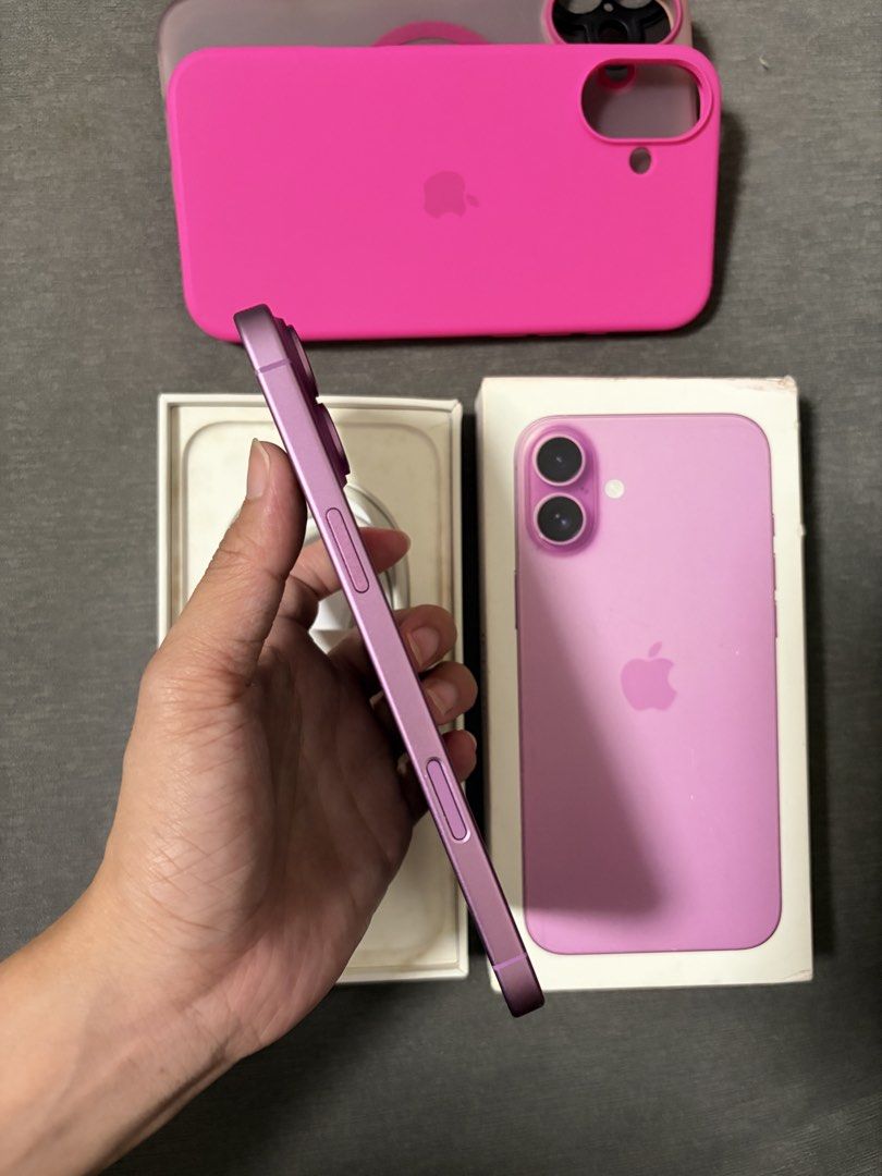 Iphone 16 Plus 256gb (Category: iPhone 16 Series) located in Naic. Submitted by mconcrenio49636 (Listing ID 1470460306, Image 2). Description: IPhone 16 Plus 256GB ( PINK ) - Smartlocked For sale or swap 256GB 90% Batthealth Smartlocked Makinis 🩷 Ladyowned NTC approved No issues No Dents/No Scratch Inclusions: (Complete) Original Box, Original Cord, Cases Meetup Only Makati (during weekdays) Cavite (weekend).