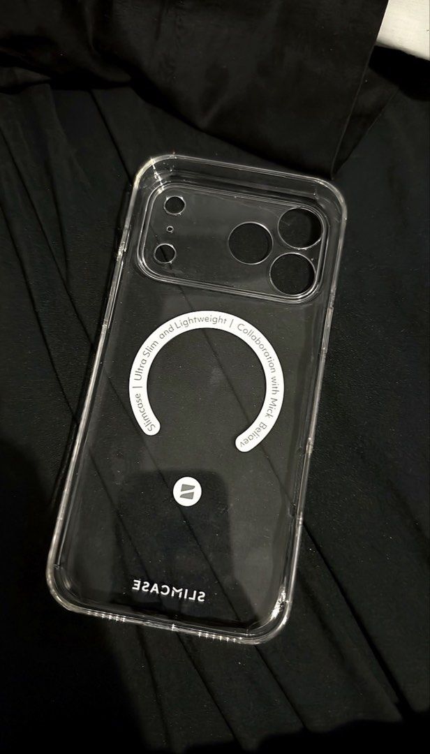 Iphone 17/18 pro max case (Category: Cases & Sleeves) located in Paranaque City. Submitted by prelovedlux83 (Listing ID 1470446769, Image 1). Description: Slim Case -800 Midnight Apple Silicon Case (original) no box -2000 Moft Taupe Snap Case-1200 .