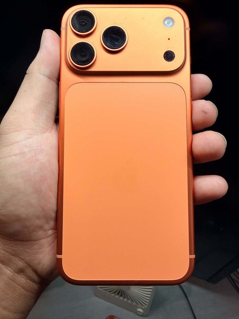 IPHONE 17 PRO MAX 256GB COSMIC ORANGE (Category: iPhone 17 Series) located in Pasig City. Submitted by feryclo (Listing ID 1470507733, Image 3). Description: 🍊 FOR SALE | IPHONE 17 PRO MAX 256GB Globe Locked 🍊 Pre-Owned iPhone 17 PM COSMIC ORANGE 📱 iPhone 17 Pro Max – 256GB 🧡 Cosmic Orange Colorway 🔋 95% Battery Health 🔄 Cycle Count: 298 📦 With Box & Complete Cord 🛡️ Under Warranty Until December 2026 ✔️ 95% Battery Health ✔️ 100% Smooth 
