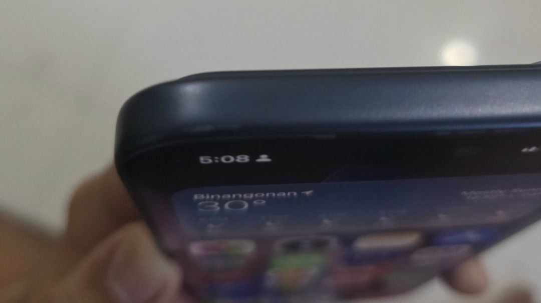 Iphone 17 pro max for sale (Category: iPhone 17 Series) located in Angono. Submitted by jcdd93 (Listing ID 1470441184, Image 1). Description: Selling Iphone 17 pro max. personal use po. Slightly used 96% batthealth. may onting scratch sa taas. dahil nagasgas habang nasa bulsa all working well. Negotiable. RFS: Daming extra phone .