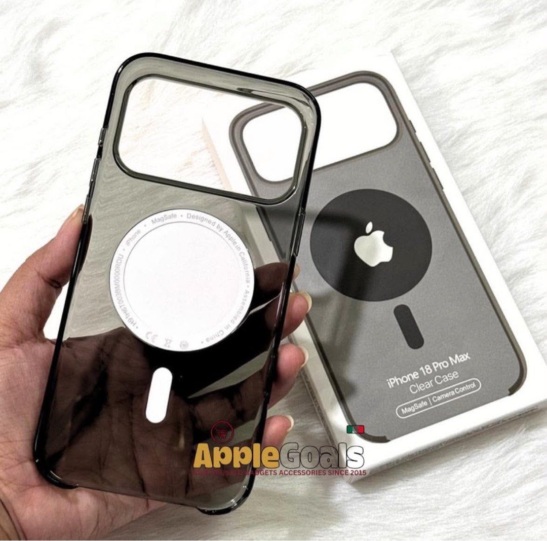 iPhone 18 Pro Max Magsafe Clear Case (Category: Cases & Sleeves) located in Manila. Submitted by ceeyashop (Listing ID 1470463528, Image 2). Description: Pm me, Available on hand Lalamove,Grab,J&T COD will do!.