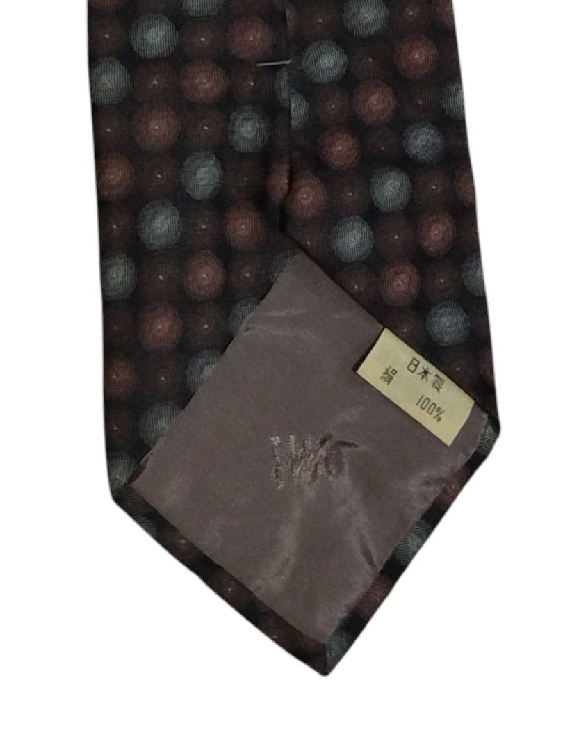 Issey Miyake Silk Neck Tie (Category: Luxury Accessories) located in Manila. Submitted by marlonmuncada_picker05 (Listing ID 1470505673, Image 3). Description: 📍ISSEY MIYAKE NECK TIE 100% SILK ✅MADE IN JAPAN ✅550 + SF ✅9/10 COLOR RATE ✅9/10 CONDITION ✅NO ISSUE ✅MOP: GCASH / MAYA ✅MOD : J&T / LALAMOVE.
