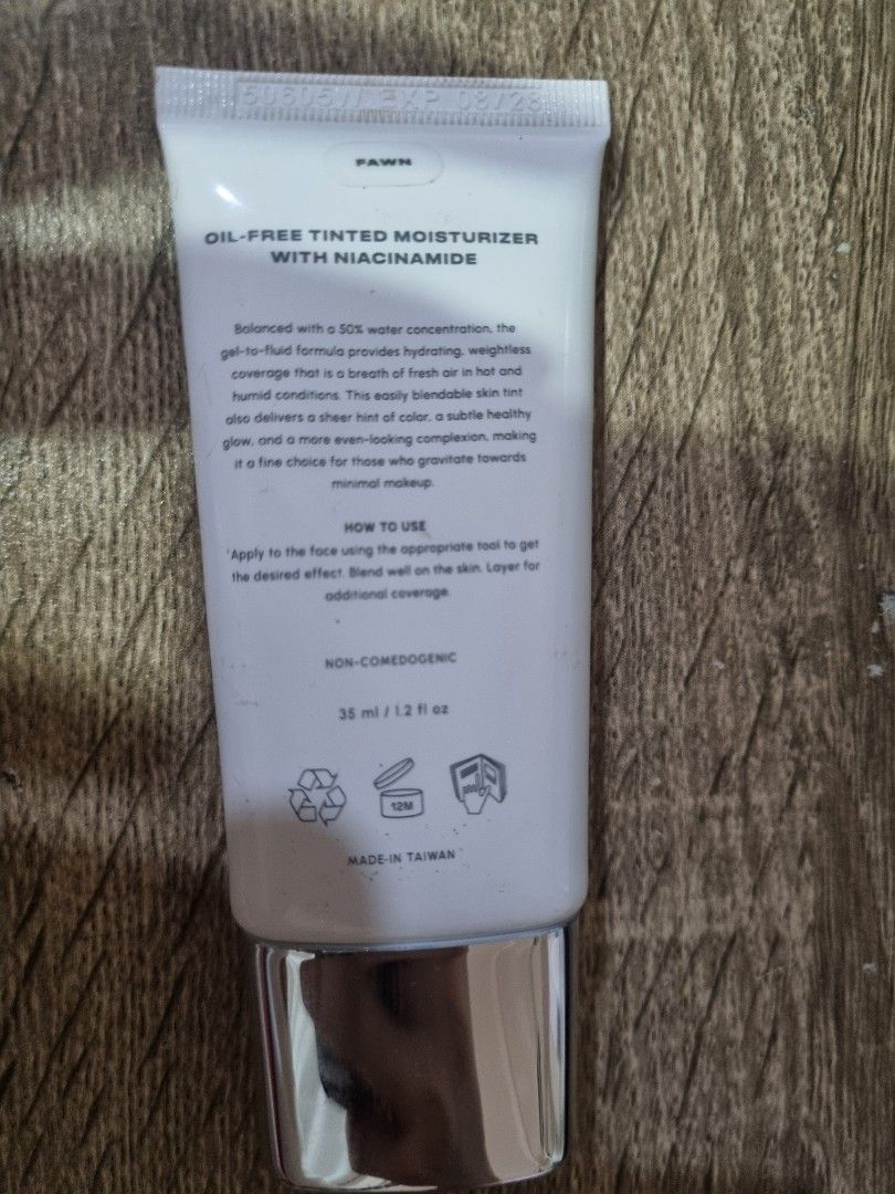 Issy Active Skin Tint SPF 35 - Fawn (Category: Makeup) located in Quezon City. Submitted by halylauren (Listing ID 1470507664, Image 2). Description: - Brand: Issy - Product: Active Skin Tint - Shade: Fawn - Size: 35 ml tube RFS: Broke me out so I had to stop using it - Condition: Brand new, never opened or tested, still sealed - Key Benefits: Oil-free, lightweight, breathable coverage, contains niacinamide & SPF 35 - Origin: Made in Taiwan - Rea