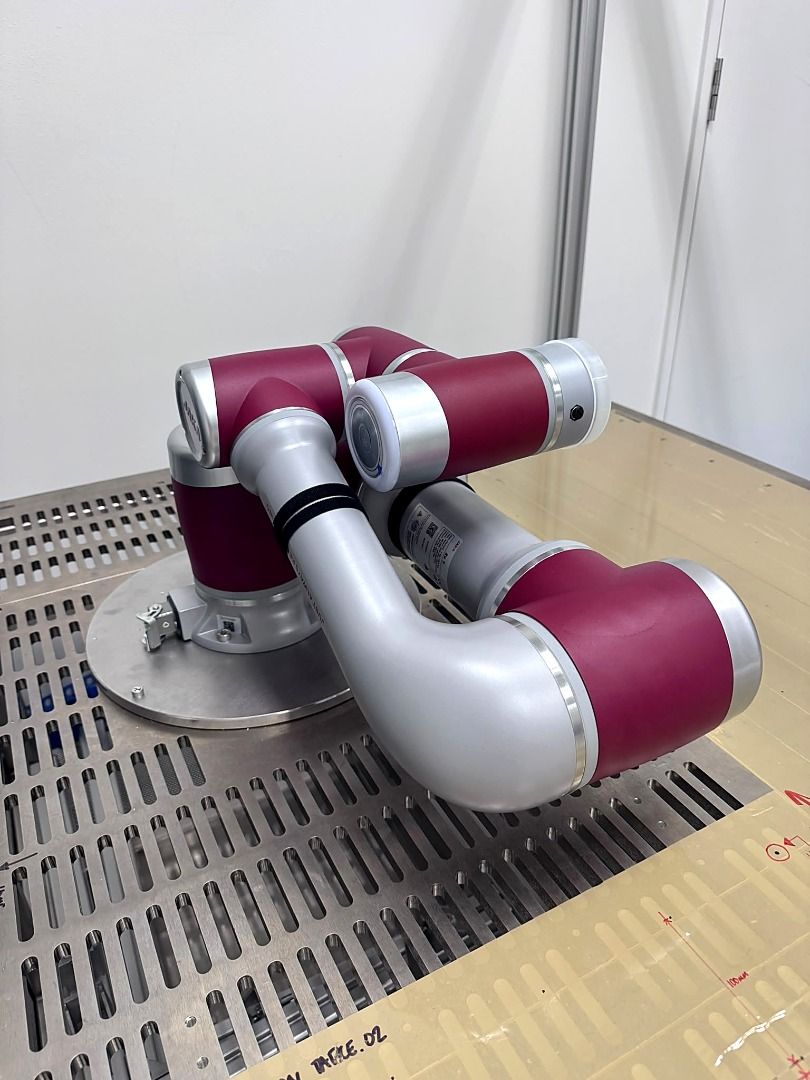 Collaborative Robot JAKA, Computers & Tech, Office & Business ...