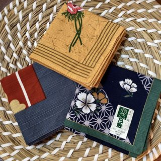 (Category: ) located in . Submitted by hankies_garden2 (Listing ID 1470426048, Image 1). Description: .