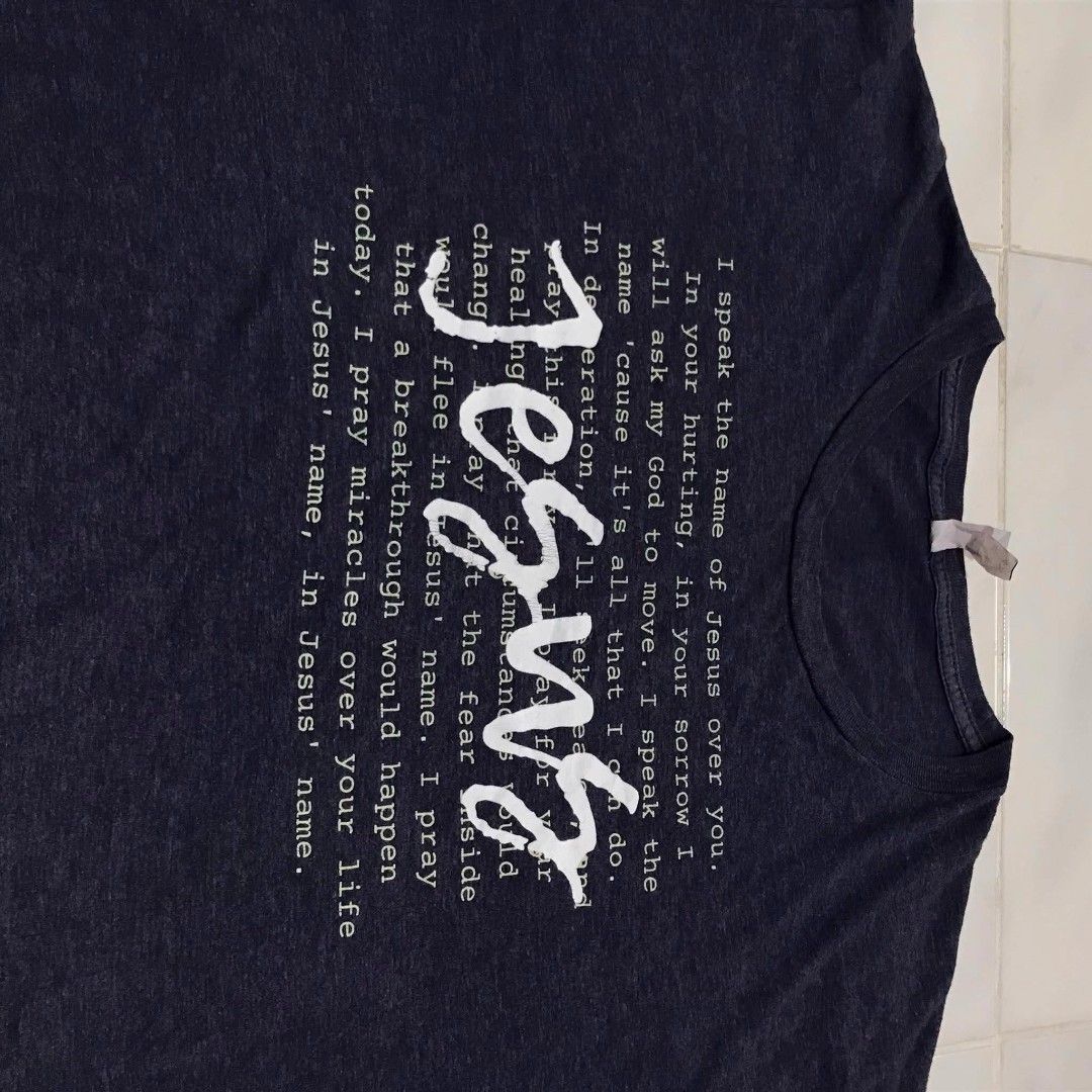 JESUS TEE GRAPHIC SHIRT 3XL (Category: Tshirts & Polo Shirts ) located in Cavite. Submitted by justthrift06 (Listing ID 1470472699, Image 2). Description: DIMENSION 28X32 GOOD CONDITION SHIPPING NATIONWIDE.