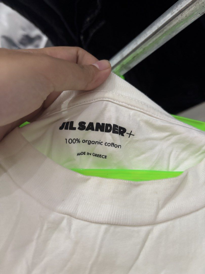 Jil Sander Tshirt (Category: Tshirts & Polo Shirts ) located in Puerto Princesa. Submitted by 18arc (Listing ID 1470450575, Image 2). Description: Jil Sander Tshirt Size: XL Dimes: 22x26.