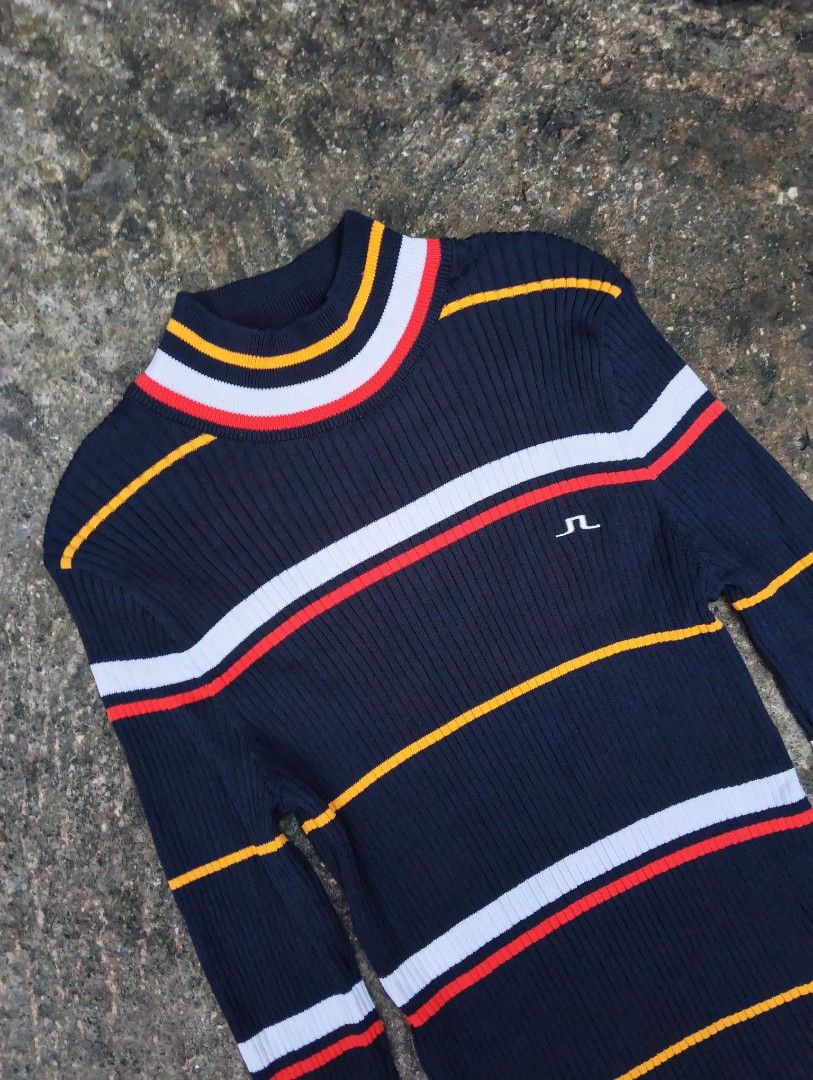 JLINDEBERG KNITTED LONGSLEEVE (Category: Coats, Jackets and Outerwear) located in Talisay. Submitted by nooooooooooooooooy (Listing ID 1470453264, Image 3). Description: JLINDEBERG KNITTED LONGSLEEVE SMALL EMBROIDERED LOGO WIDTH STRETCH TO 18 LENGTH 25 EXCELLENT NO FLAWS, NEED WASH PM💌💌.