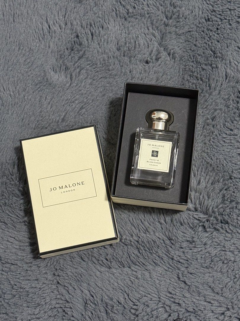Jo Malone Peony & Blush Suede 50ml (Category: Fragrance & Deodorants) located in Koronadal. Submitted by chaifinds (Listing ID 1470518976, Image 1). Description: Original Jo Malone LondonPeony & Blush Suede 50ml, full and unused bottle.