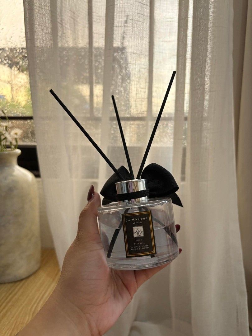 Jo Malone scented candle (Category: Other Home Decor) located in Manila. Submitted by wearforce (Listing ID 1470503235, Image 3). Description: Jo Malone scented candle set with box 3 candles 750 + sf.