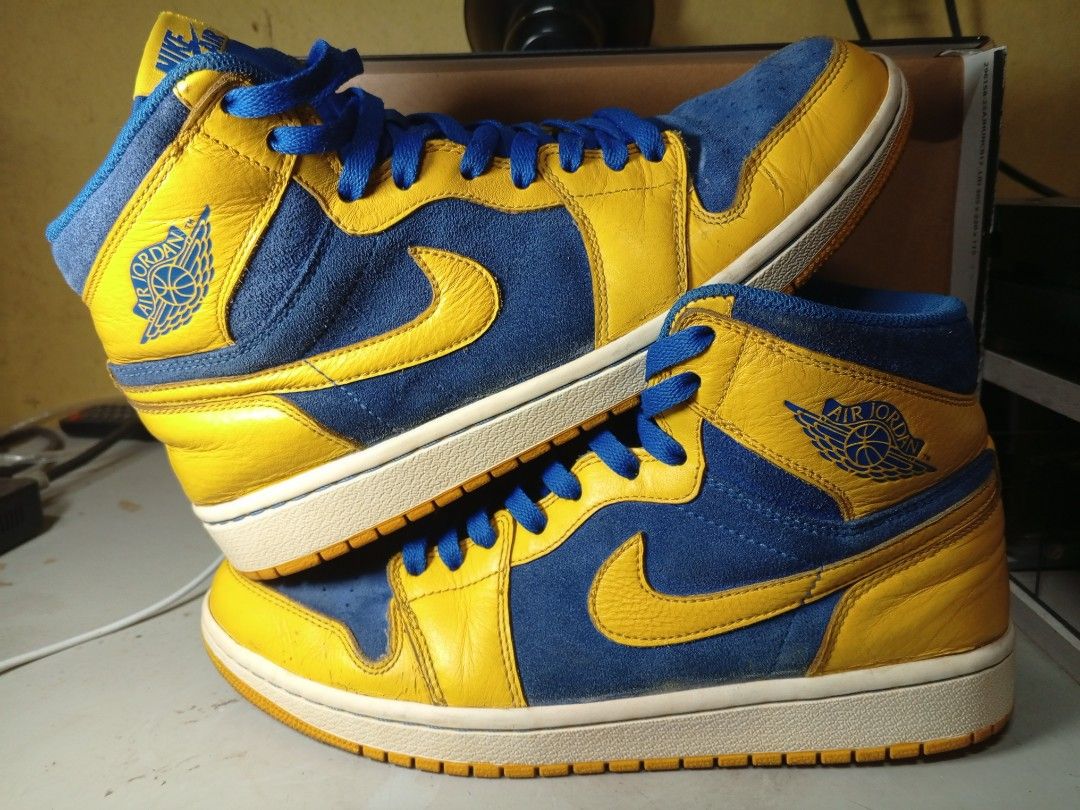Jordan 1 / J1 - 2 pairs (Category: Sneakers) located in Marikina City. Submitted by s1xtr3y_63 (Listing ID 1470350045, Image 2). Description: Jordan 1 High OG pairs - Laney color - Hawks color -both size 9 mens -NO BOXES, No extra laces - 5/10 condition both - personal pairs, not ukay - **both pairs have sole separation/for regluing na** - **Legit/Authentic/Orig** - selling as pack/pareho/2 pairs P3,000 only FIXED/LP/LAST PRICE **Pass sa buy and 