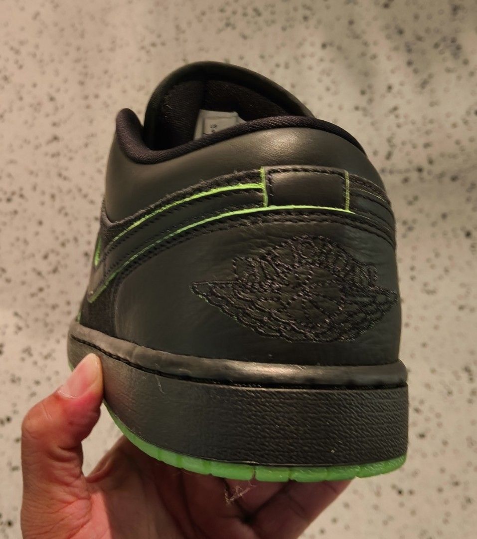 Jordan 1 low Halloween (Category: Sneakers) located in Quezon City. Submitted by justinkixs (Listing ID 1470352080, Image 3). Description: size8/8.5/9/9.5/10/10.5/11/12 bnew legit.
