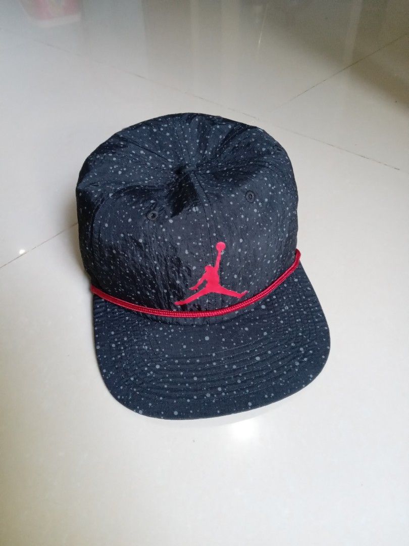 Jordan cap (Category: Caps & Hats) located in Akbar. Submitted by bethlehema07352 (Listing ID 1470480668, Image 1). Description: .