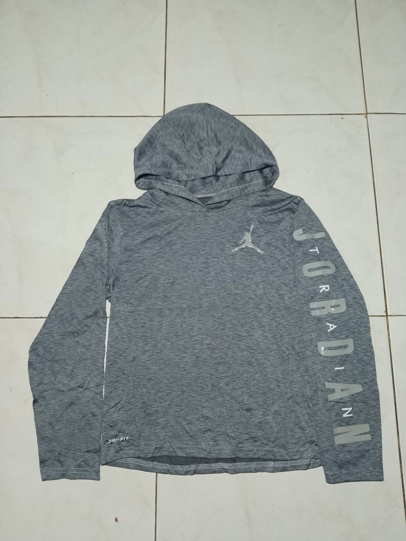 Jordan "Drifit" Spell Out Hoodie (Category: Babies & Kids Fashion) located in Mabalacat. Submitted by zero2mthrift (Listing ID 1470424357, Image 1). Description: For 8-10 Yrs Old on Tag Size Small Excellent condition to As new No Flaws. Complete tags and details. Authentic Location: Pampanga.