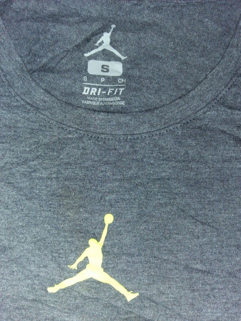 JORDAN DRIFIT TANK TOP (Category: Activewear) located in Cebu City. Submitted by imbapicker (Listing ID 1470488363, Image 2). Description: JORDAN DRIFIT TANK TOP SIZE SMALL 17.5" LENGTH 28" EXCELLENT CONDITION NO ISSUE 550 +SHIPP DM IF INTERESTED 📩 LOCATION LAPU-LAPU CITY.