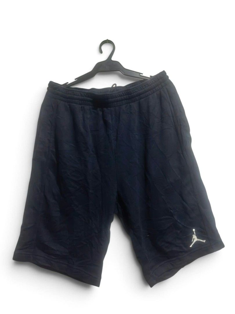 Jordan embroidered logo short (Category: Activewear) located in Daet. Submitted by thriftnidiegz (Listing ID 1470498007, Image 1). Description: excellent condi almost brandnew condi no issue waist-32-38 L-23.