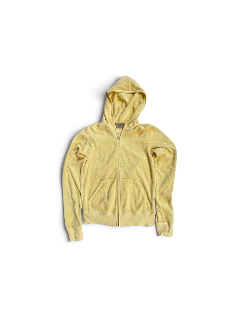 Juicy Couture Set Bundle (Category: Sets or Coordinates) located in Tanauan. Submitted by procidenstella (Listing ID 1470413487, Image 1). Description: -slight defect (you can remove it) .