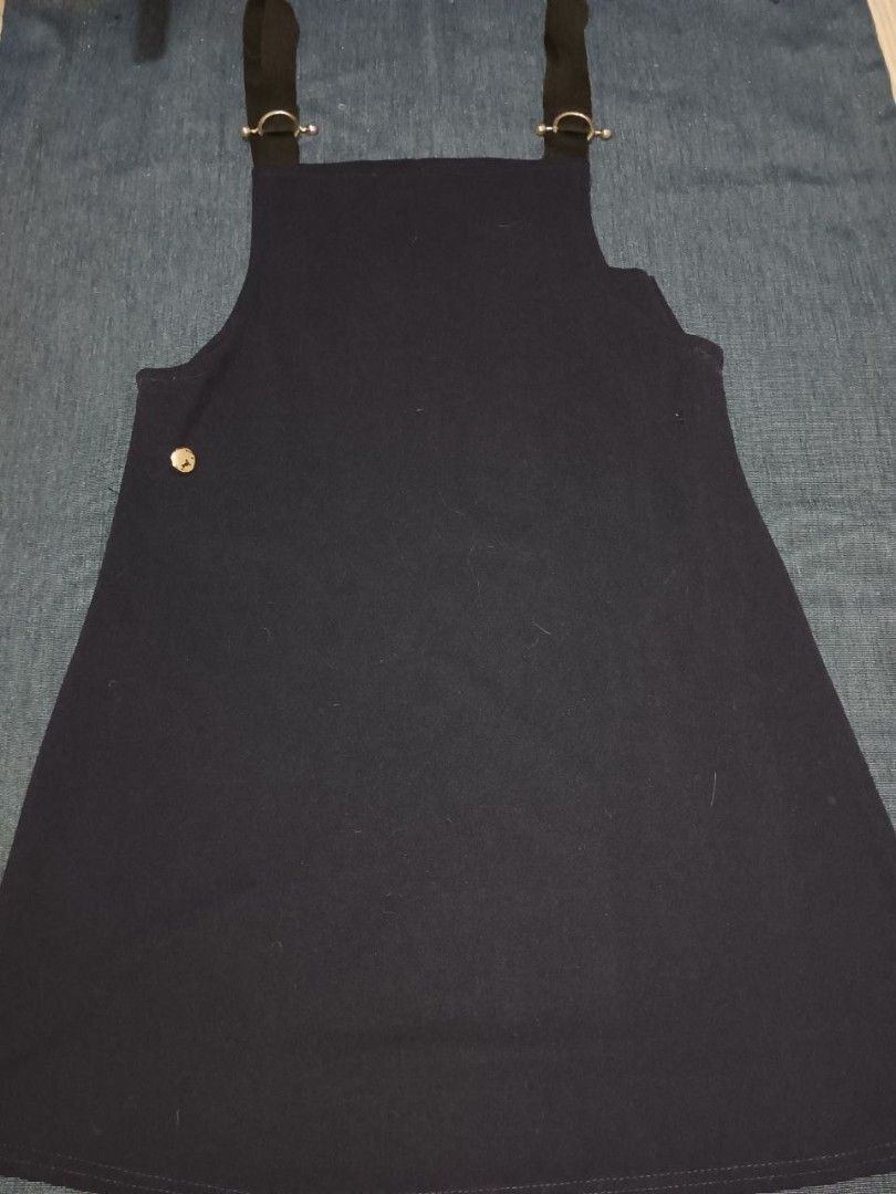 Jumper dress (Category: Jumpsuits) located in Manila. Submitted by superdex29 (Listing ID 1470444695, Image 2). Description: ISSUE : MISSING 1 BUTTON.